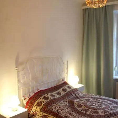 Geraumiger-altbau Hauptbahnhof Graz