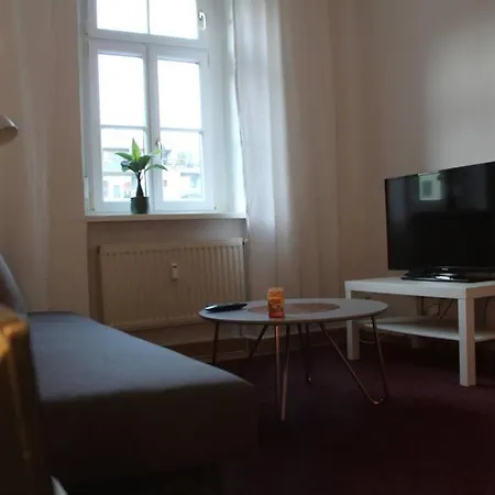Geraumiger-altbau Hauptbahnhof * Graz