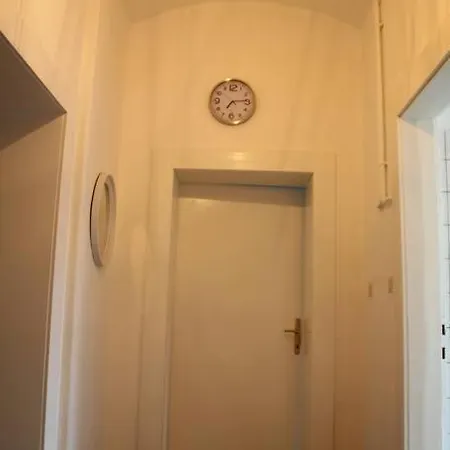 Apartment Geraumiger-altbau Hauptbahnhof *