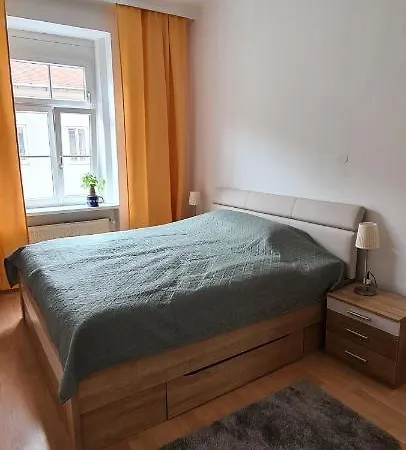 Apartamento Geraumiger-altbau Hauptbahnhof *